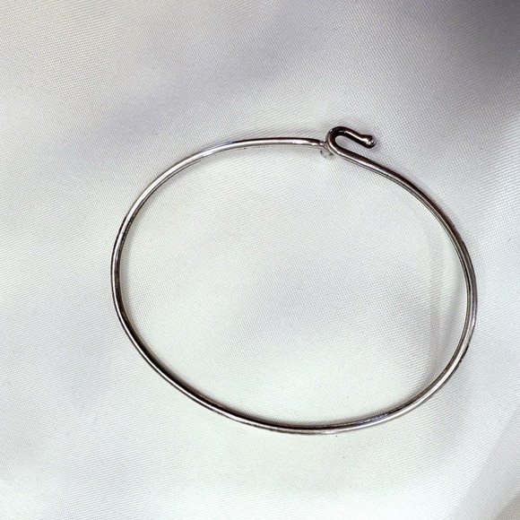 James Avery Jewelry - James Avery Hook On Bracelet Womens Large Sterling Silver Preppy Gift